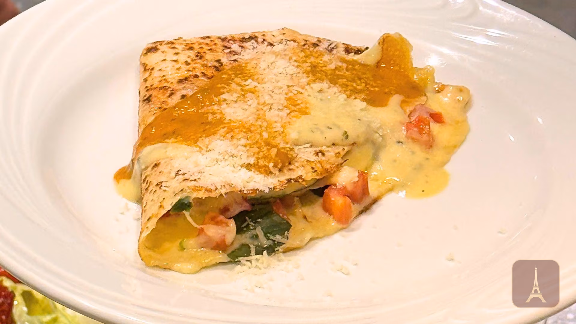 Crêpe salgado de camarão com parmesão do Crêpe La France